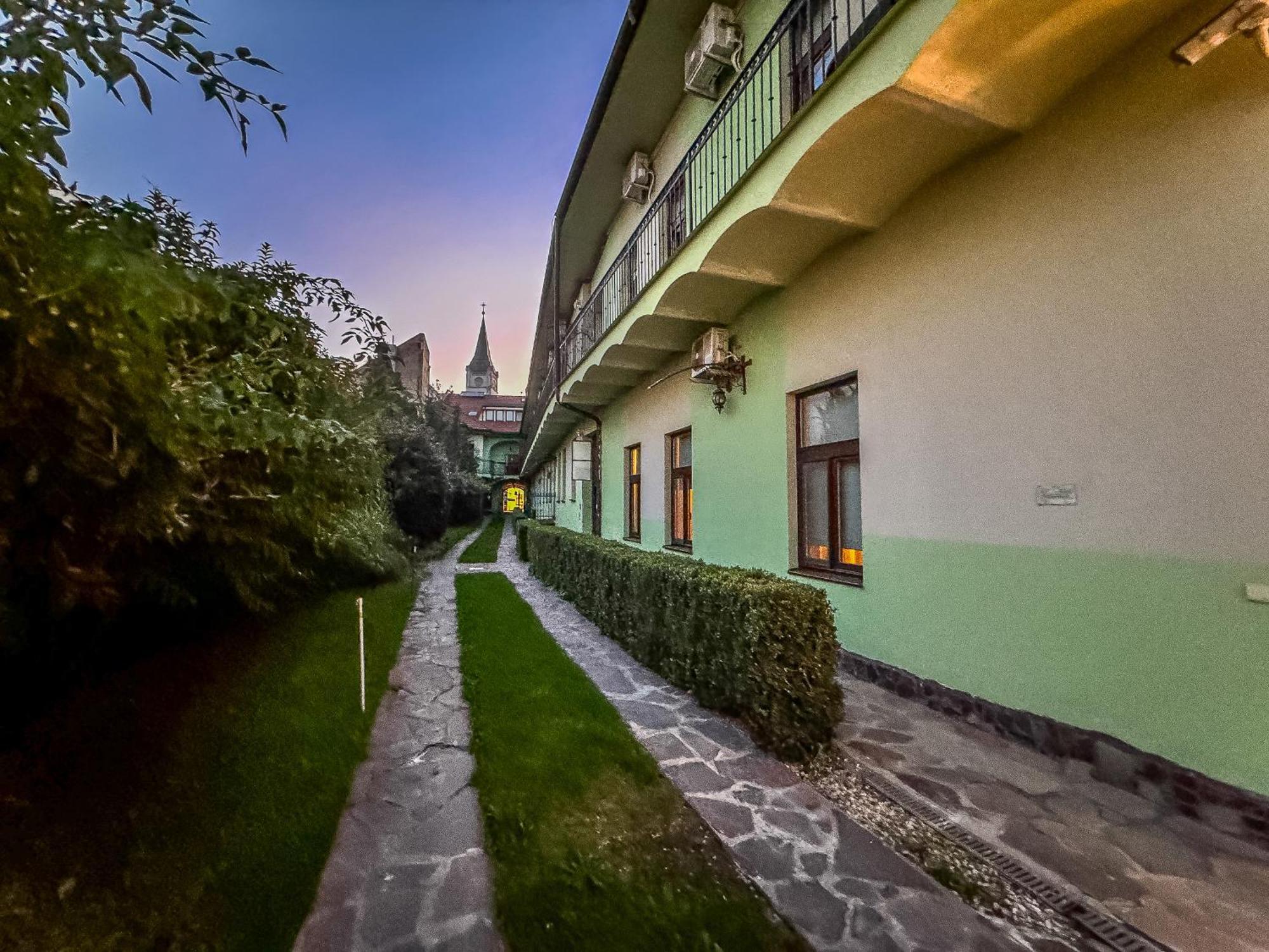 President Apartment City Center Kosice Kovacska Екстер'єр фото